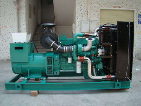 竹山1100kw康明斯柴油发电机组图片 竹山1100kw康明斯柴油发电机组图片